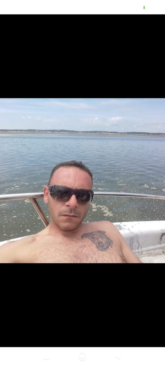 Profil von Makha